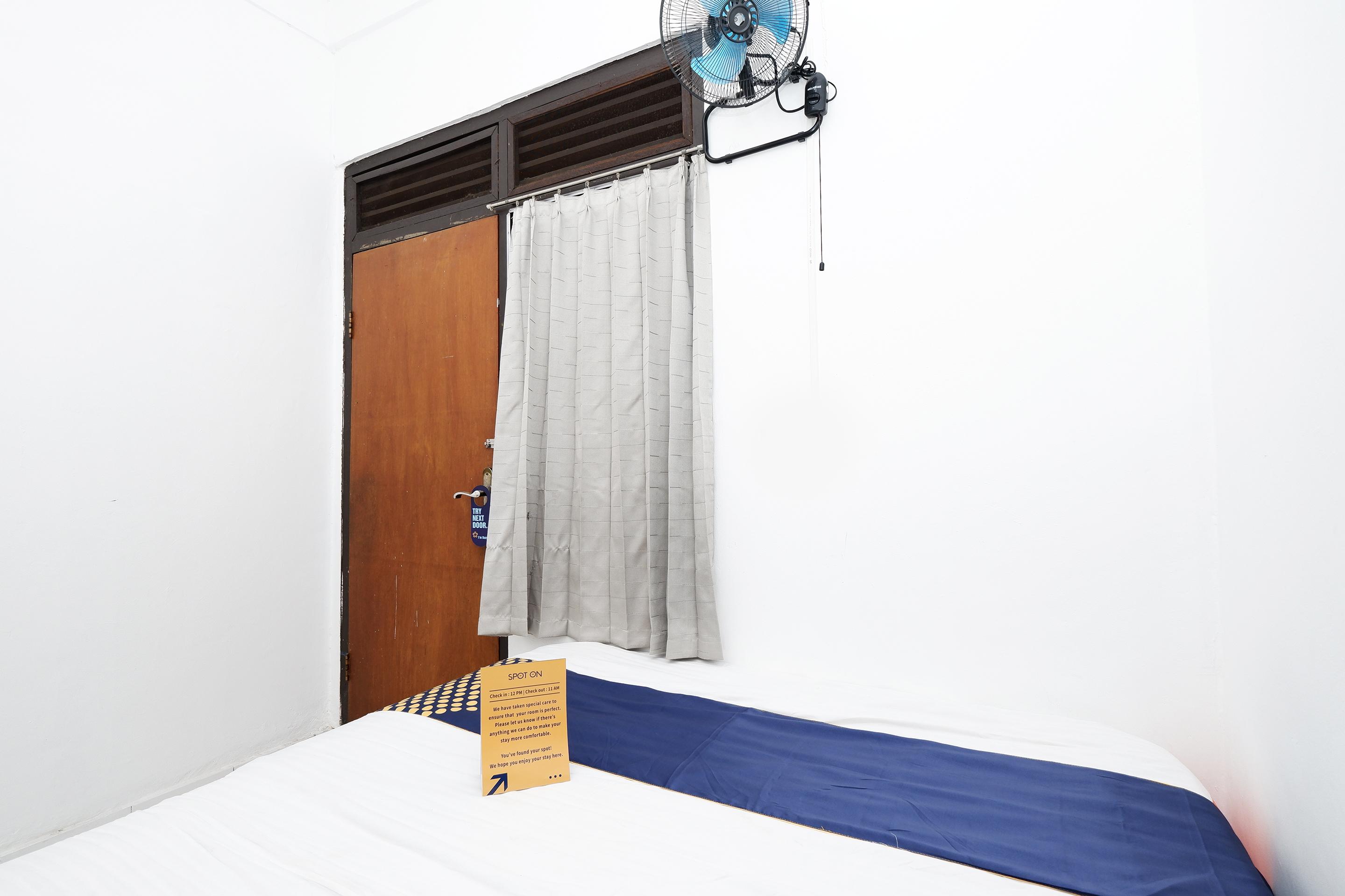 Hotel Oyo Life 1942 Syariah