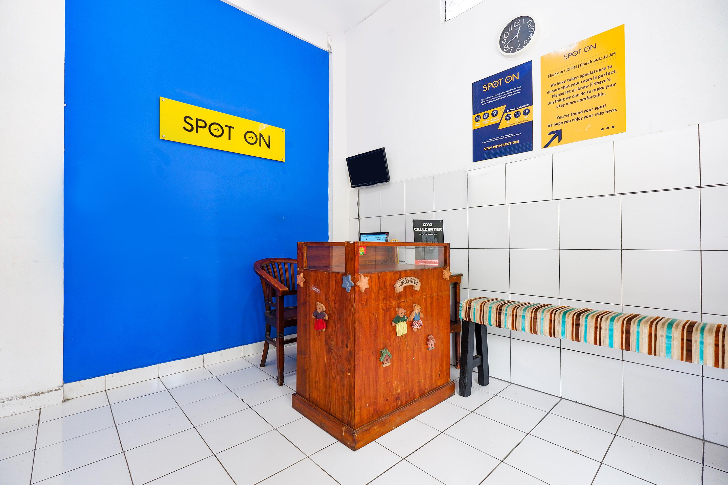 Oyo Life 1942 Syariah Hotel Semarang